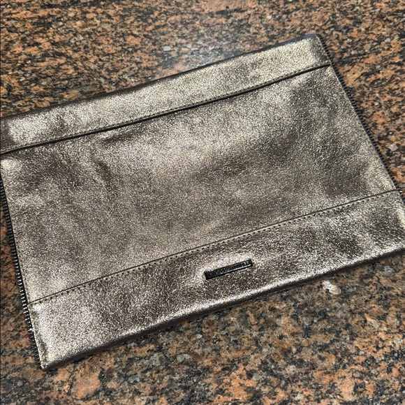 Rebecca Minkoff Glittery Metallic Envelope Clutch. - Picture 3 of 9